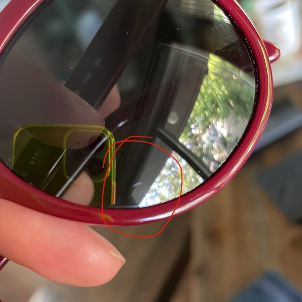 BURBERRY Burgundy Sunglasses - Picture 5 of 8